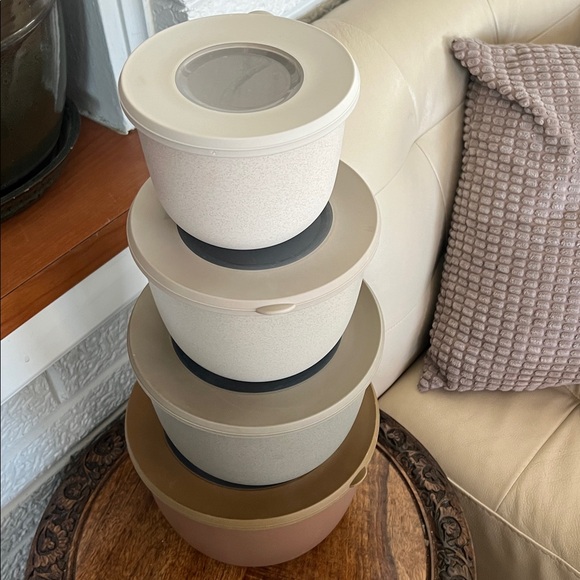 Tupperware Stackable Bowl Set in Earth Tones - Picture 2 of 12